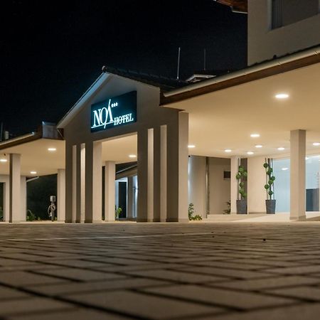 Noa Panzio Hotel Vecsés Exterior foto