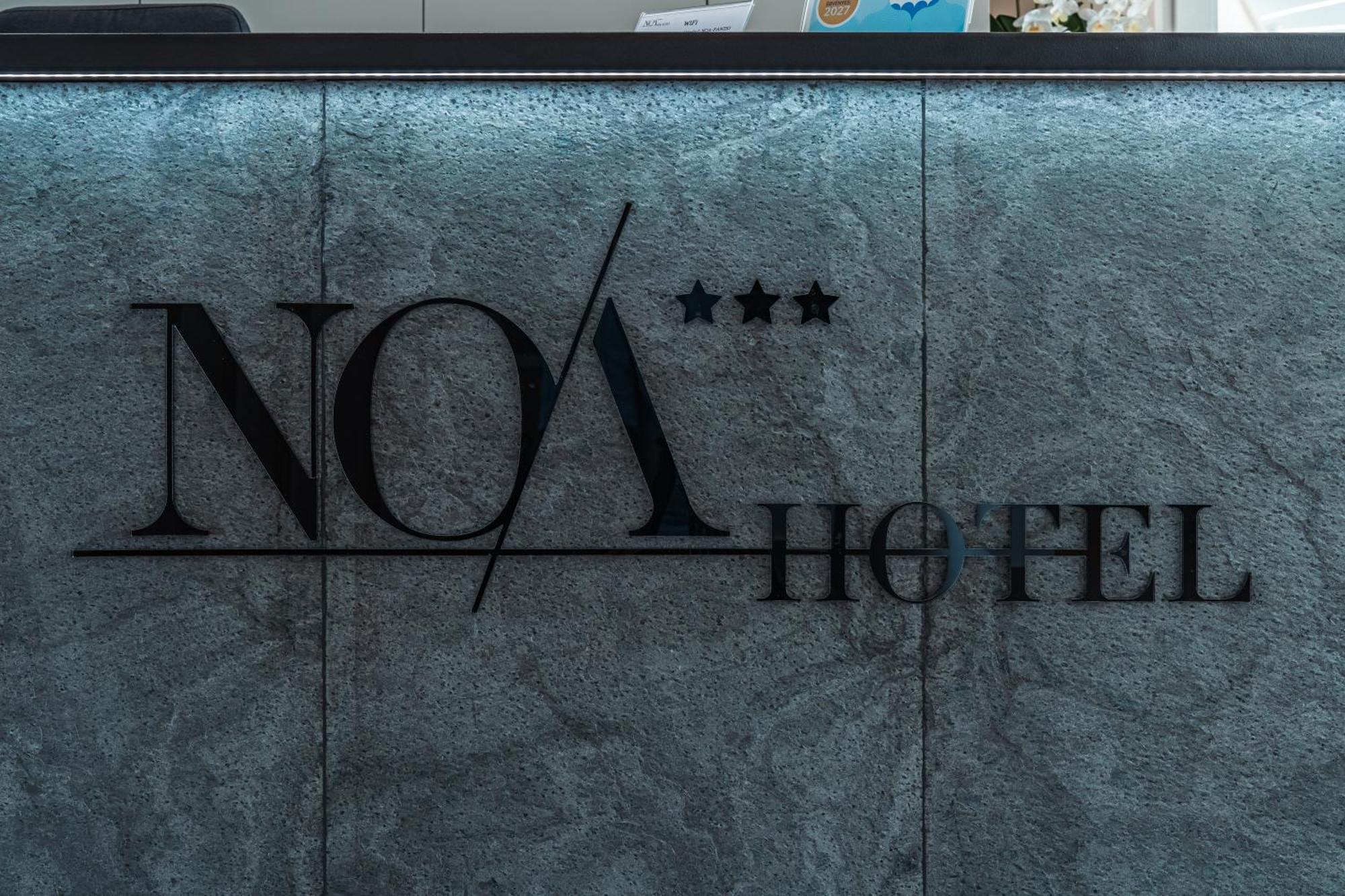 Noa Panzio Hotel Vecsés Exterior foto
